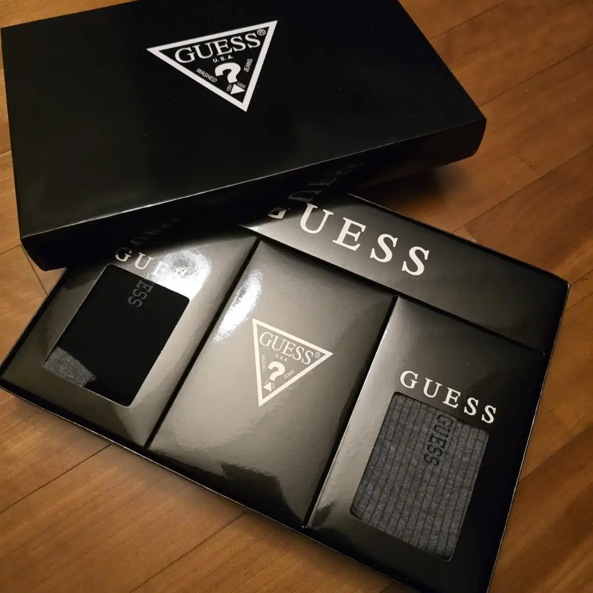 게스 guess 남성 양말 2종세트- New